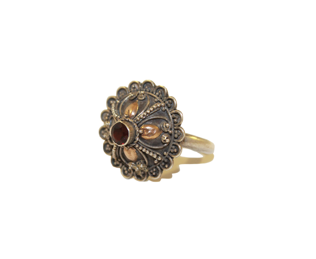 Ring “Rosenblüte” - Chrisomé Antik Schmuck